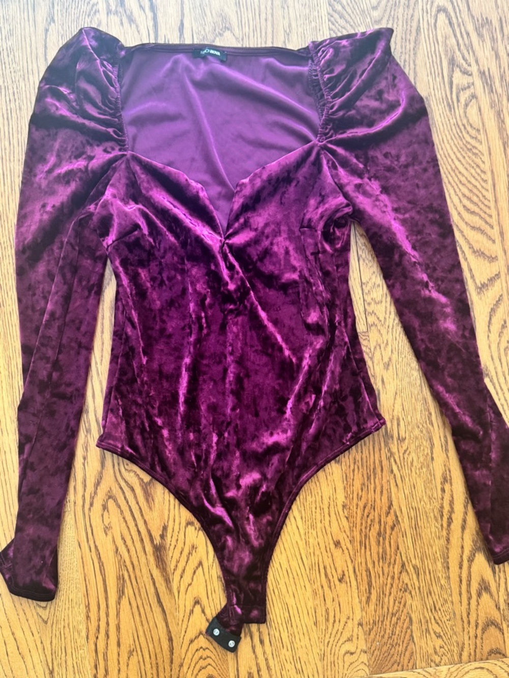 Fashion Nova Velvet Long Sleeve Bodysuit in Deep Plum